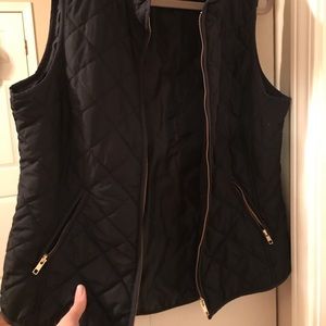 Black puffer vest